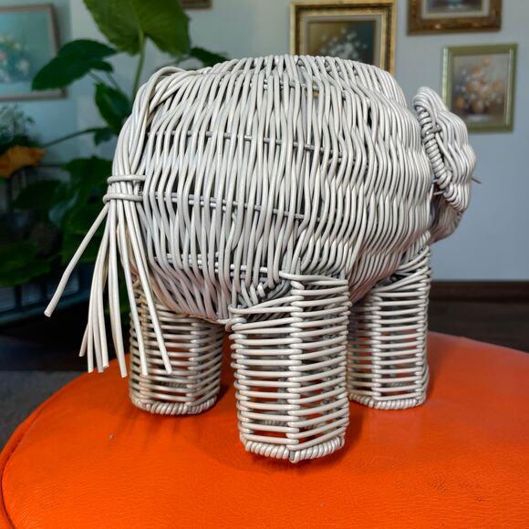 Vintage Grey Woven Elephant Planter Unique Decor Plant Holder - Picture 10 of 16